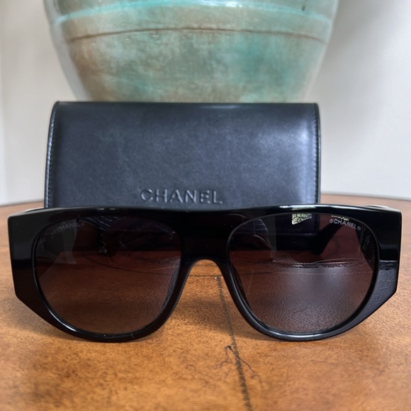 Chanel Rectangle Sunglasses Authentic - Picture 2 of 11